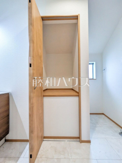 2号棟　収納　【東久留米市前沢４丁目】／撮影日2025/03/04