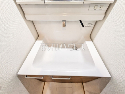 2号棟　洗面室　【東久留米市前沢４丁目】／撮影日2025/03/04