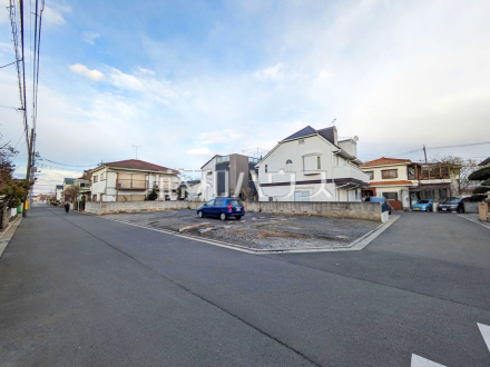 外観　【小平市鈴木町１丁目】運転、駐車が苦手な方にも嬉しい前面道路5m・6m！　ぜひ現地にてお確かめください。
／撮影日2025/02/04