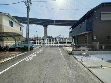 1号棟　接道状況および現場風景　【日野市大字日野】／撮影日2025/04/18