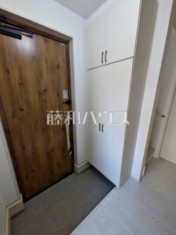 玄関収納　【富士見市山室１丁目】／撮影日2025/02/28