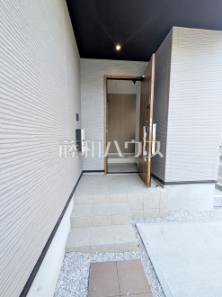 玄関　【富士見市山室１丁目】／撮影日2025/02/28