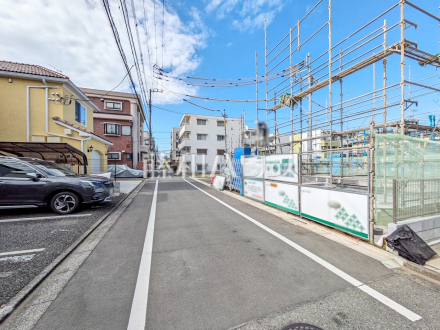 接道状況および現場風景　【国立市東３丁目】この広々した土地を是非お客様の目で確認してください♪　お客様のご予算に合わせたプランをご提案致します、お気軽にご相談下さい。／撮影日2024/11/08