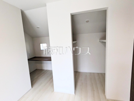 10号棟　ウォークインクローゼット・ワークスペース　【小金井市前原町１丁目】／撮影日2025/06/21