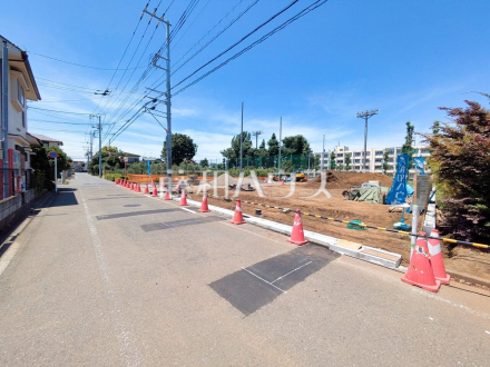 接道状況および現場風景　【三鷹市新川２丁目】／撮影日2025/06/22