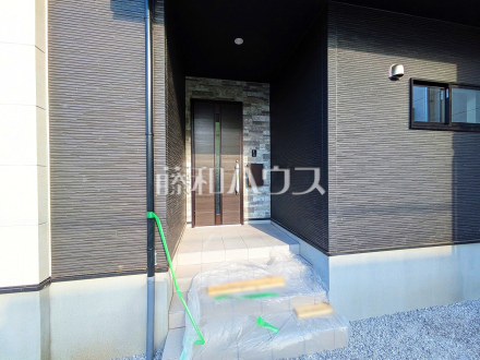 玄関　【小平市小川東町】／撮影日2025/04/04