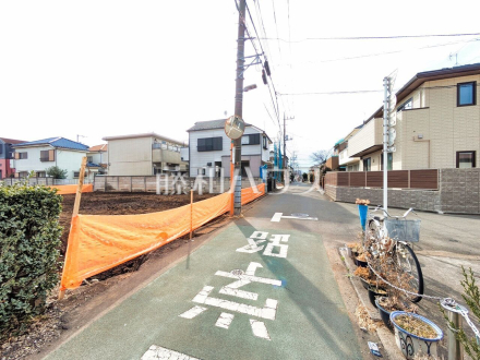 接道状況および現場風景　【小平市仲町】／撮影日2025/03/13