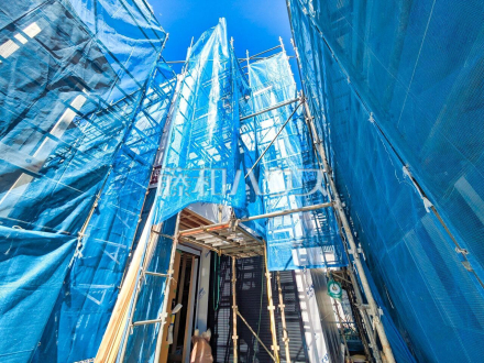 2号棟　外観　誠心誠意、建築中！物件の内部構造などは今しか見ることができません。是非ご見学のお問合せをお待ちしております！【日野市万願寺３丁目】／撮影日2025/03/17