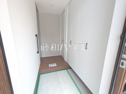 3号棟　玄関　【日野市万願寺３丁目】／撮影日2025/07/07