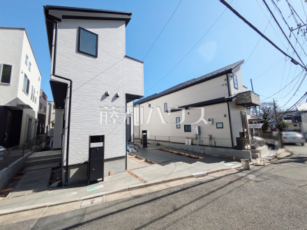 一戸建ての多いエリアのため、静かで落ち着いた雰囲気の街並みです。　【練馬区南田中４丁目】／撮影日2025/03/07