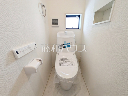 1号棟　各階のトイレにはウォシュレットを完備！　【練馬区南田中４丁目】／撮影日2025/03/14