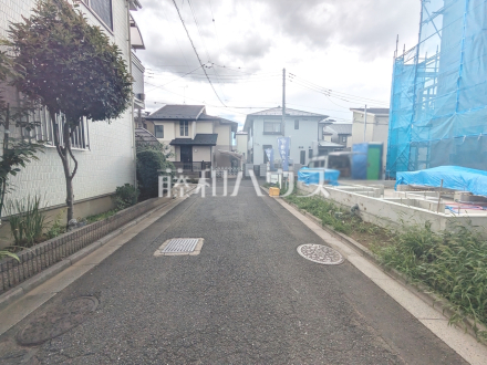 接道状況および現場風景　【新座市野火止５丁目】／撮影日2025/07/10