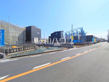 接道状況および現場風景　【日野市大字日野】／撮影日2026/03/21