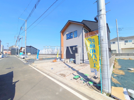 接道状況および現場風景　【日野市大字日野】／撮影日2026/03/21