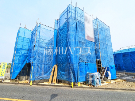 1号棟　外観　【日野市大字日野】
ここに住む方を想像して、着々と建築しております！　／撮影日2025/04/18
