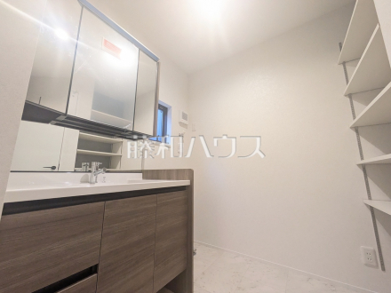 2号棟　洗面室　【日野市大字日野】／撮影日2025/11/15