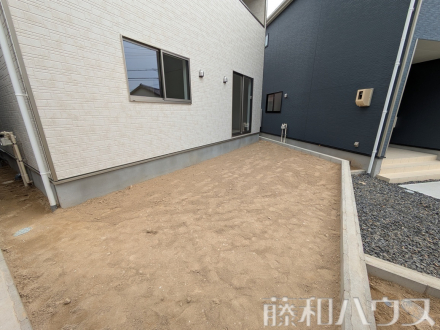 3号棟　庭　【春日井市大留町５丁目】／撮影日2025/05/16