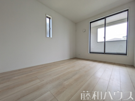 8号棟　居室　【春日井市大留町５丁目】／撮影日2025/05/16