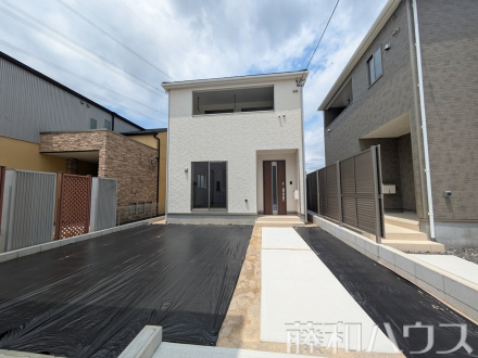 8号棟　外観および庭　【春日井市大留町５丁目】／撮影日2025/06/21