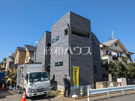 角地につき陽当たりや風通し、解放感が良好です！
外観　【清瀬市上清戸２丁目】／撮影日2025/04/04