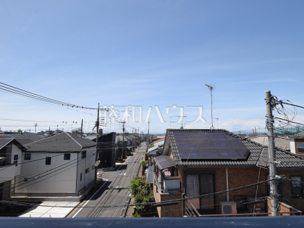低層住宅地のため見晴らしが良く、晴れた日には富士山を見る事ができます。
住戸からの眺望写真　【清瀬市上清戸２丁目】／撮影日2025/05/11