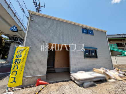 ≪現地外観≫京王線「西調布」駅徒歩13分・「調布」駅徒歩22分！ お住まい探しは、家の良し悪しだけでなく周辺環境も重要なポイントです。ぜひ一度お客様の目でご覧ください。／撮影日2025/05/08