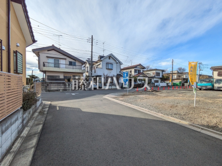 接道状況および現場風景　【小平市鈴木町１丁目】周辺環境も重要なポイントです。ぜひ一度お客様の目でご覧ください。　／撮影日2025/02/20