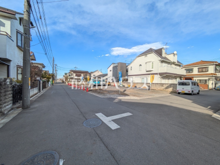 接道状況および現場風景　【小平市鈴木町１丁目】運転、駐車が苦手な方にも嬉しい前面道路5m以上！／撮影日2025/02/20