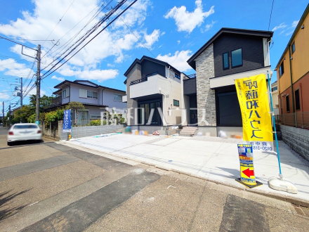 ≪接道状況≫間口も十分な幅があり、大きめの車（車種による）でもラクラク駐車していただけます。【府中市四谷３丁目】／撮影日2025/05/03