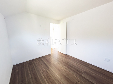 ≪1号棟　居室≫部屋の雰囲気や広さ・眺望・間取りの使い勝手など、是非一度、ご自身の目で確かめてみてください。　【府中市四谷３丁目】／撮影日2025/05/03