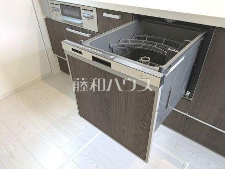 食器洗浄乾燥機　【東村山市萩山町４丁目】　 後片付けの救世主！食洗機付きシステムキッチン ／撮影日2025/06/12