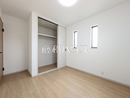 B号棟　居室　【立川市砂川町１丁目】部屋の雰囲気や広さ・眺望・間取りの使い勝手など、是非一度、ご自身の目で確かめてみてください。　／撮影日2025/06/09