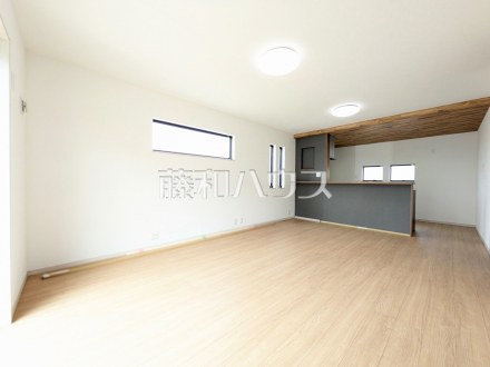 B号棟　リビング　【立川市砂川町１丁目】／撮影日2025/06/09