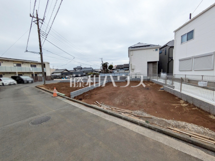 ≪現地外観≫建築条件はございませんので、ライフスタイルに合わせた自由なマイホームづくりが可能です。【府中市四谷２丁目】／撮影日2025/03/04