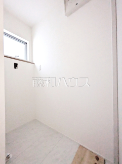 洗濯機置き場　【練馬区大泉町１丁目】／撮影日2025/07/01