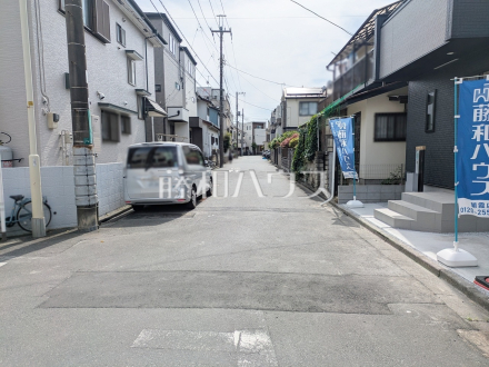 見学はしたいけど、なかなか時間が取れない・・・そんな方に出勤前や仕事終わりにマイホームを見学できるサポートをいたします。 　【新座市石神３丁目】／撮影日2025/05/15
