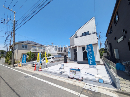 ≪接道状況≫ お住まい探しは、家の良し悪しだけでなく周辺環境も重要なポイントです。ぜひ一度お客様の目でご覧ください。 　【調布市深大寺元町４丁目】／撮影日2025/06/22