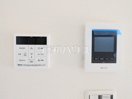 1号棟　給湯機・TVモニター付きインターホン　【調布市染地１丁目】　日々の生活を豊かに、暮らしを心地良くする先進の設備　／撮影日2025/06/21