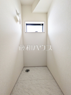 2号棟　洗濯機置き場　【調布市染地１丁目】／撮影日2025/06/15