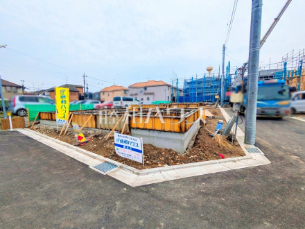 現場風景》 同時期に生活をスタートさせるご家族の多い分譲地は、困ったときも心強い存在になりそうですね！ 　【調布市染地３丁目】／撮影日2025/04/11