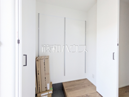 2号棟　玄関収納　【東村山市廻田町２丁目】／撮影日2025/11/10