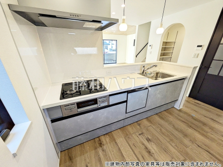 2号棟　キッチン　【東村山市廻田町２丁目】／撮影日2025/12/04