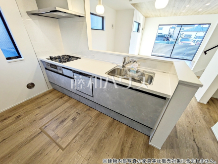 2号棟　キッチン　【東村山市廻田町２丁目】／撮影日2025/12/04