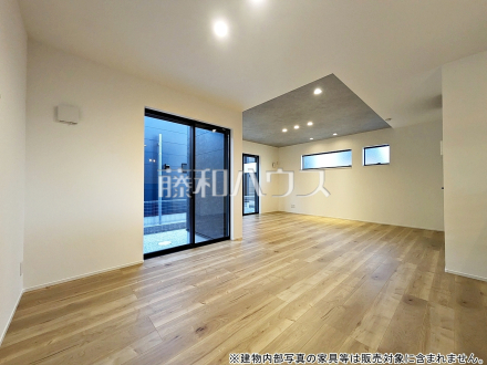 4号棟　リビング　【東村山市廻田町２丁目】／撮影日2025/12/04