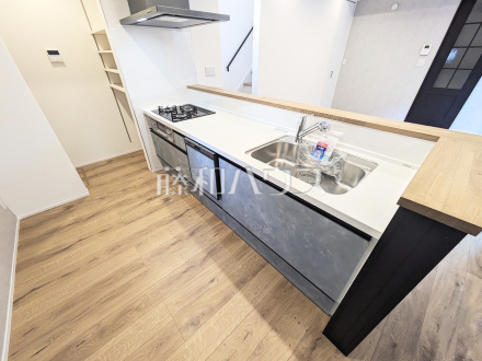 5号棟　キッチン　【東村山市廻田町２丁目】／撮影日2025/10/30