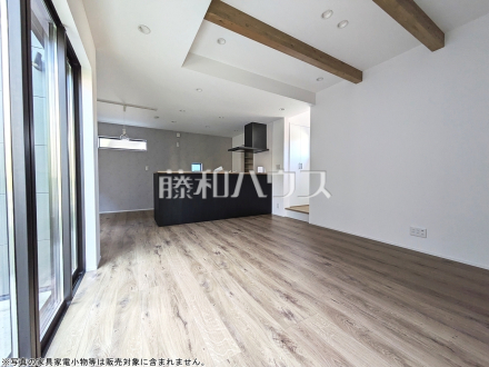 5号棟　リビング　【東村山市廻田町２丁目】／撮影日2025/10/30