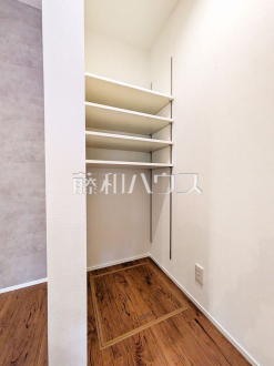 6号棟　収納　【東村山市廻田町２丁目】／撮影日2025/11/02