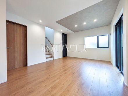 6号棟　リビング　【東村山市廻田町２丁目】／撮影日2025/11/02