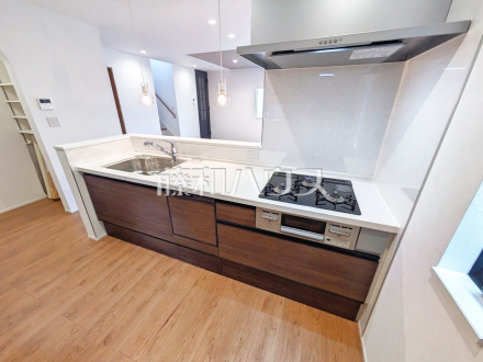 6号棟　キッチン　【東村山市廻田町２丁目】／撮影日2025/11/02