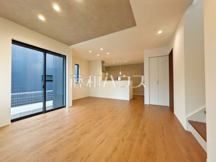 6号棟　リビング　【東村山市廻田町２丁目】／撮影日2025/11/02